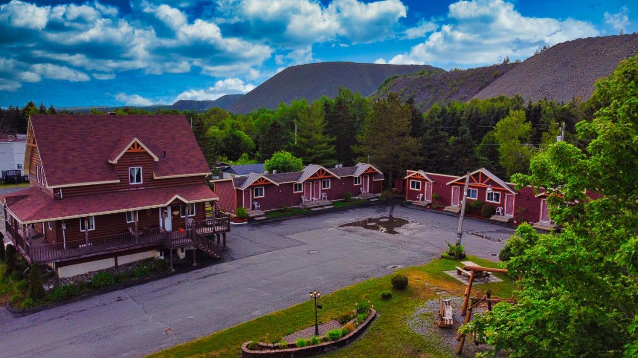 Motel Au Vieux Frontenac Thetford Mines Dış mekan fotoğraf