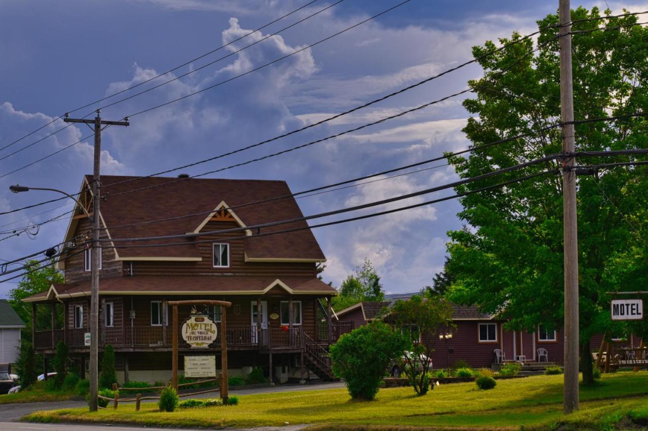 Motel Au Vieux Frontenac Thetford Mines Dış mekan fotoğraf