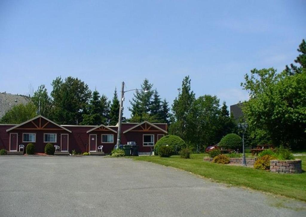 Motel Au Vieux Frontenac Thetford Mines Dış mekan fotoğraf